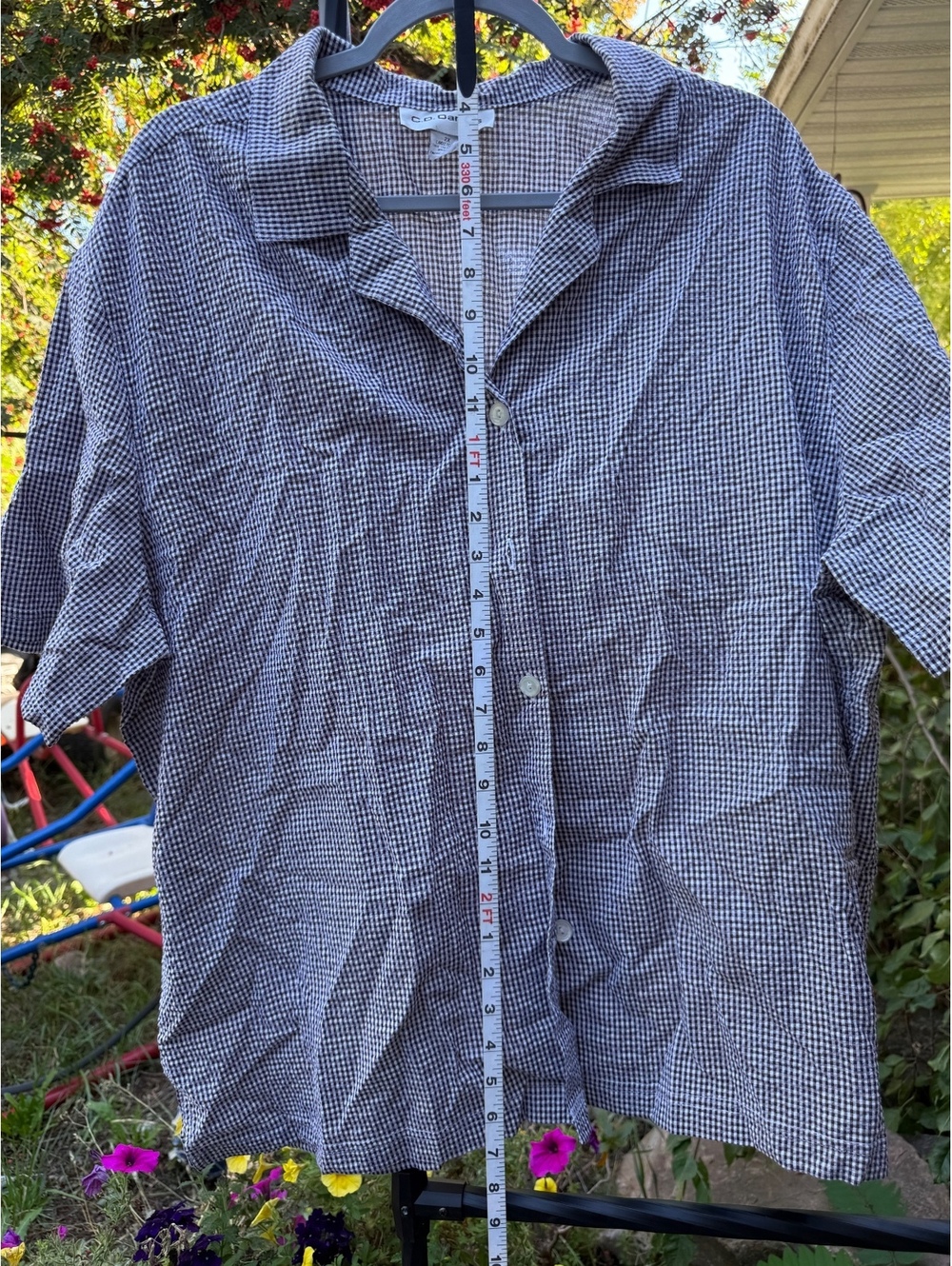 c.o. Daniels Women's 2X Short Sleeve Button-Up Shirt